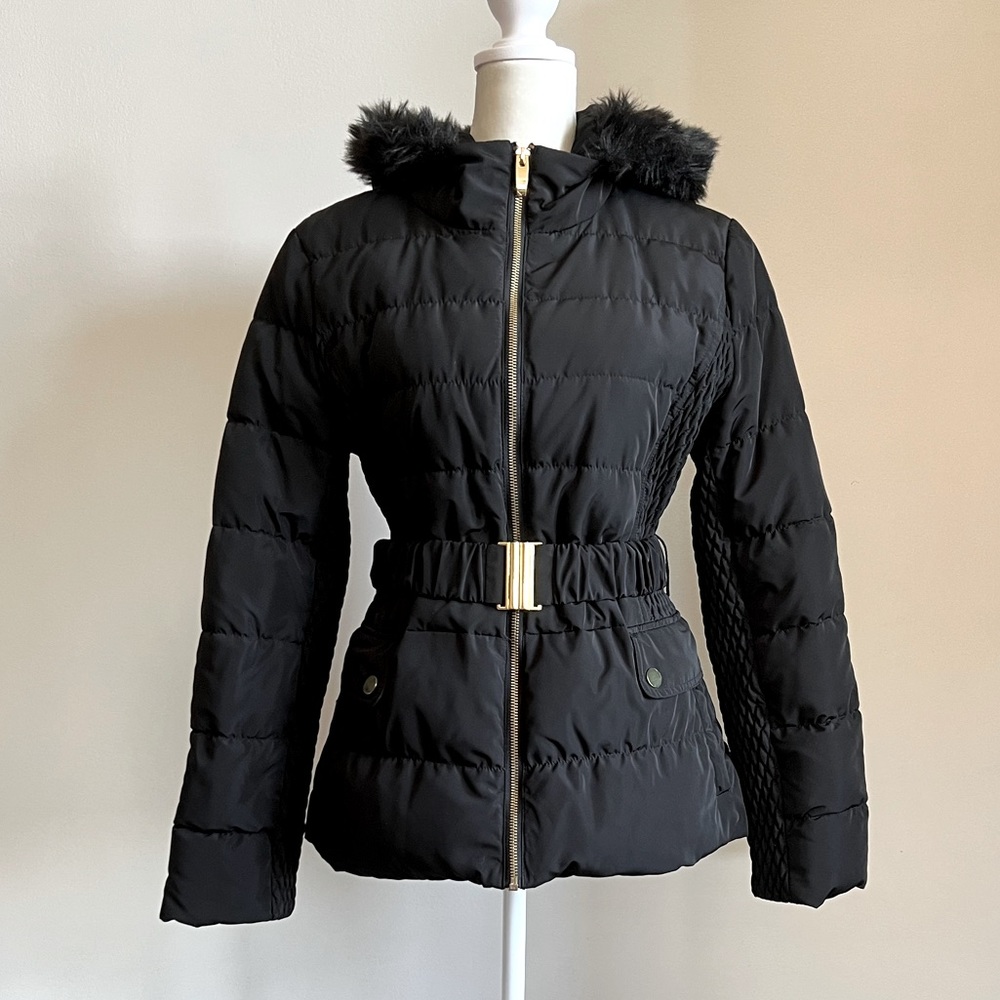 Via Spiga black belted puffer coat quilted with faux fur hood hip length. Size S